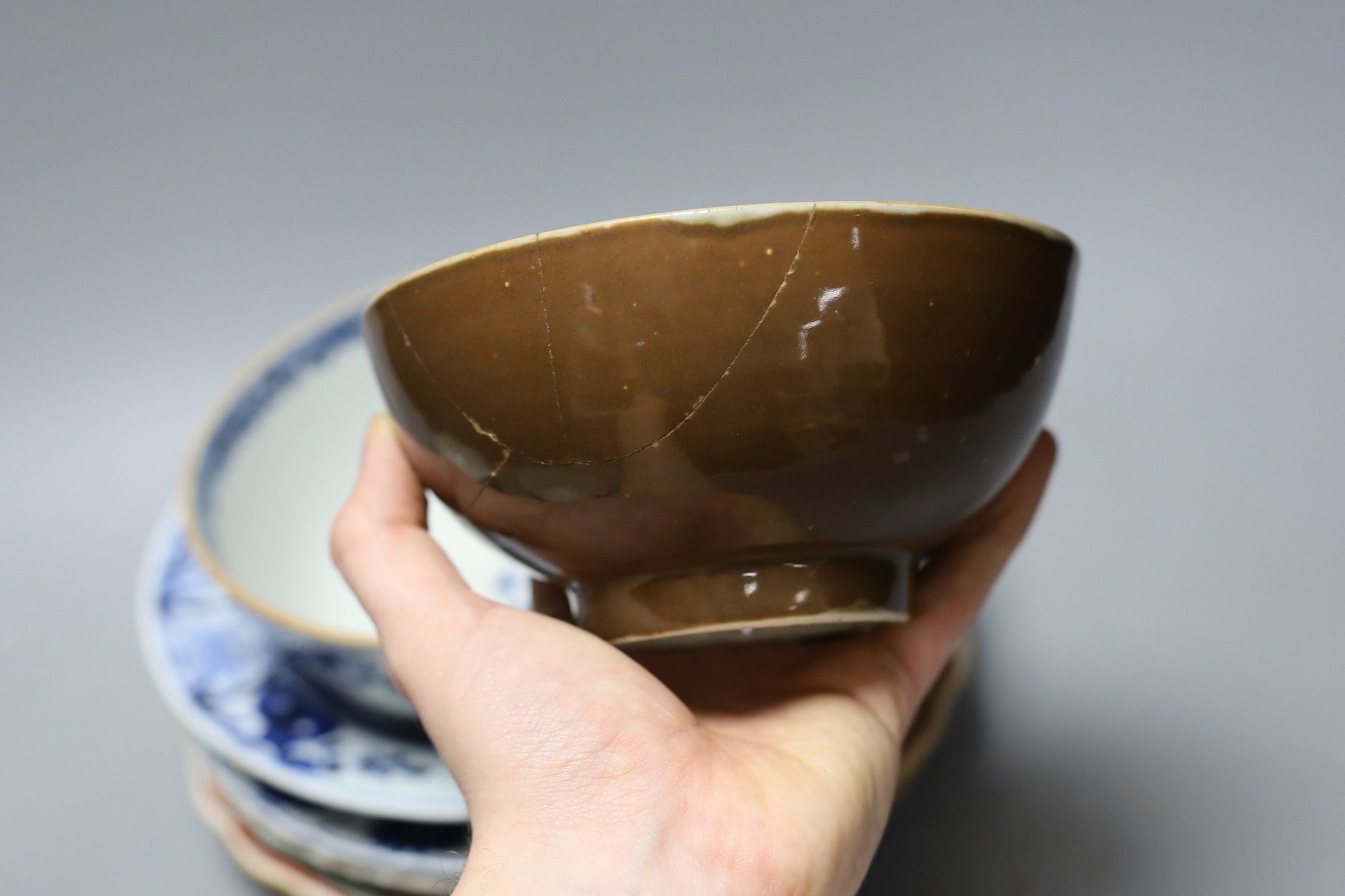 A group of 18th / 19th century Chinese blue and white plates and bowls, Largest 22 cm diameter